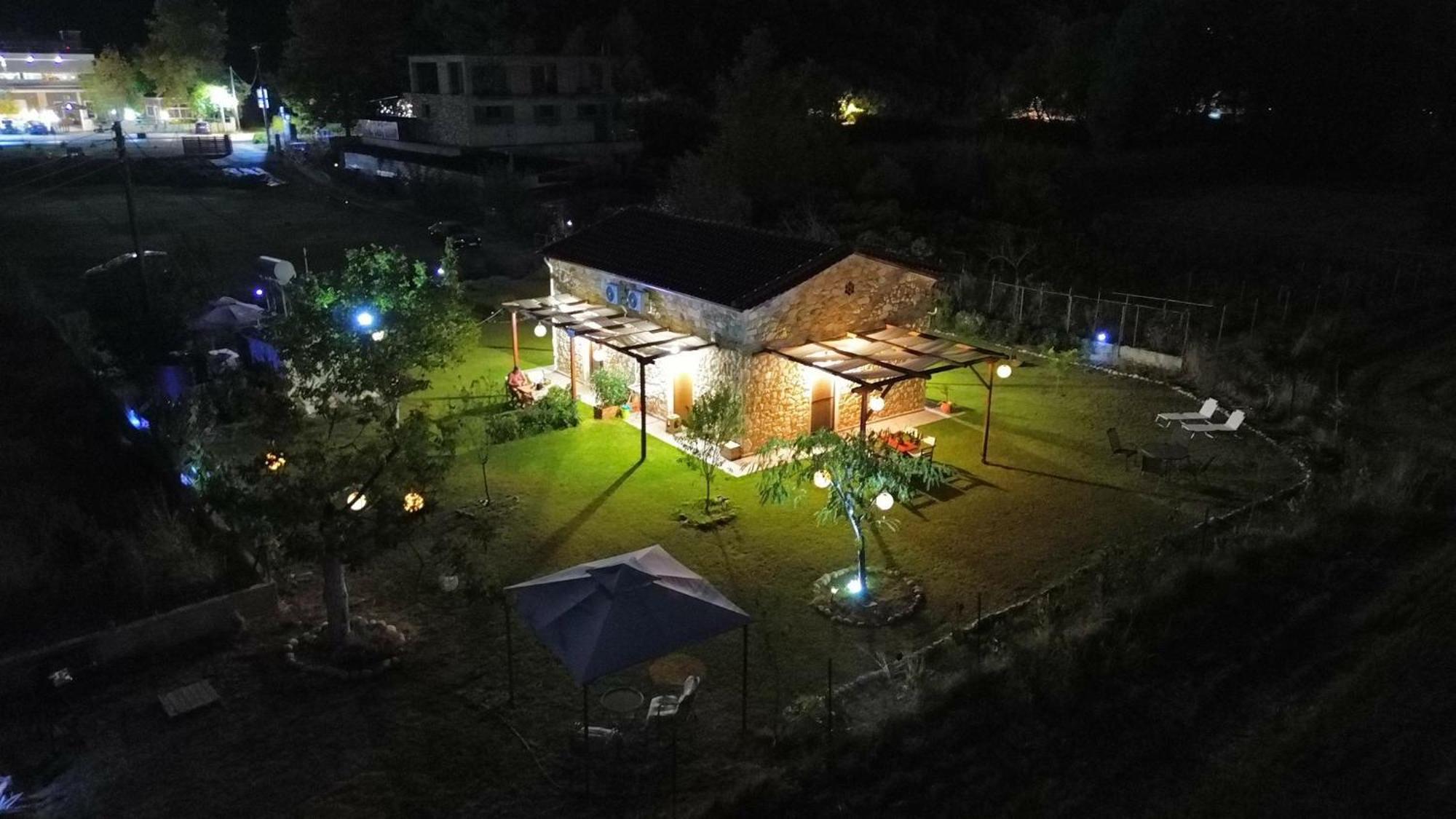 To Petrino Spiti Apartment Possidi Bagian luar foto