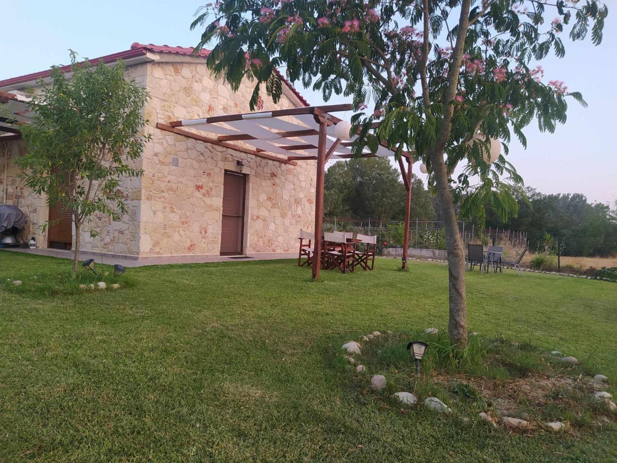 To Petrino Spiti Apartment Possidi Bagian luar foto