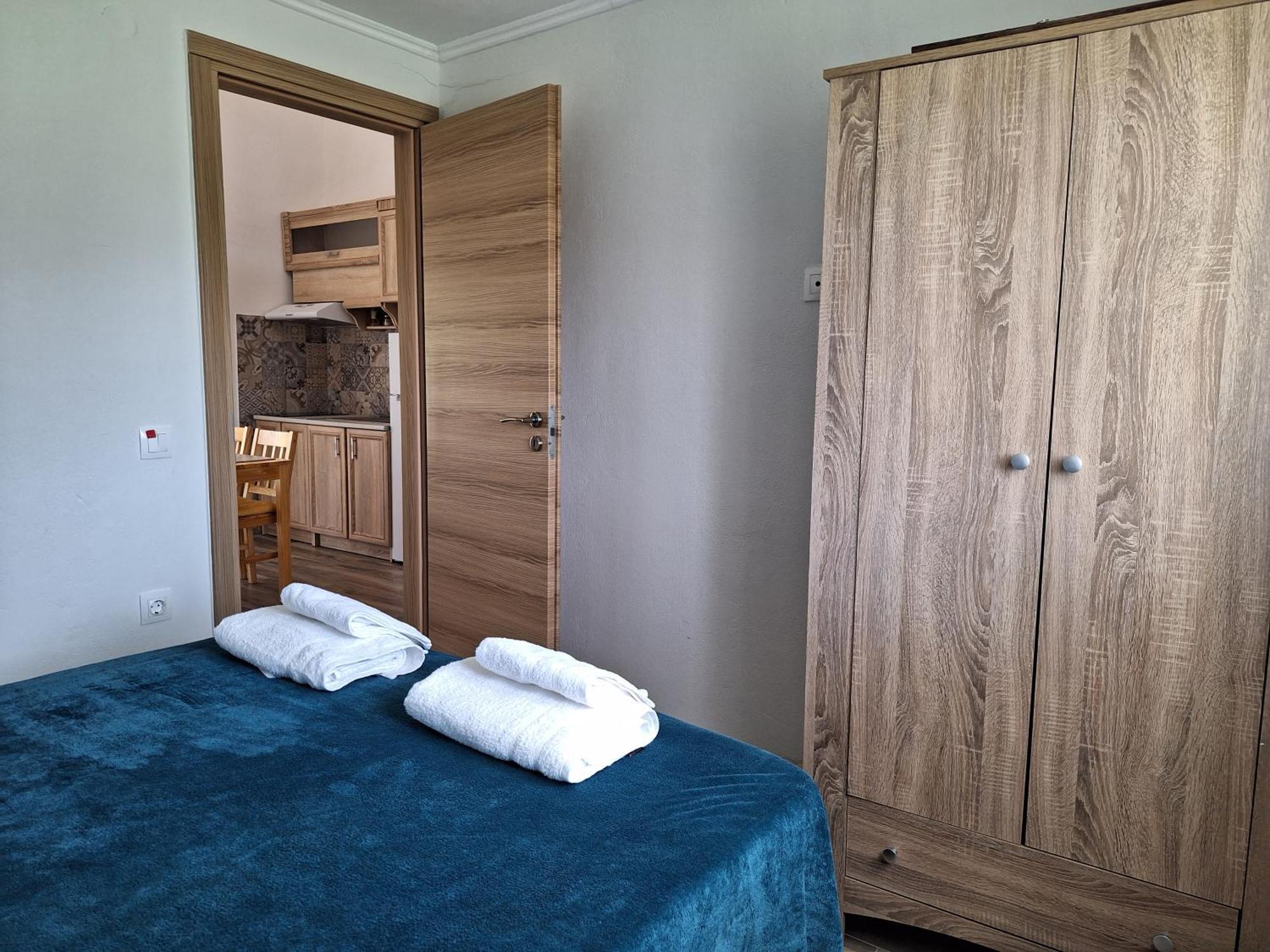 To Petrino Spiti Apartment Possidi Bagian luar foto