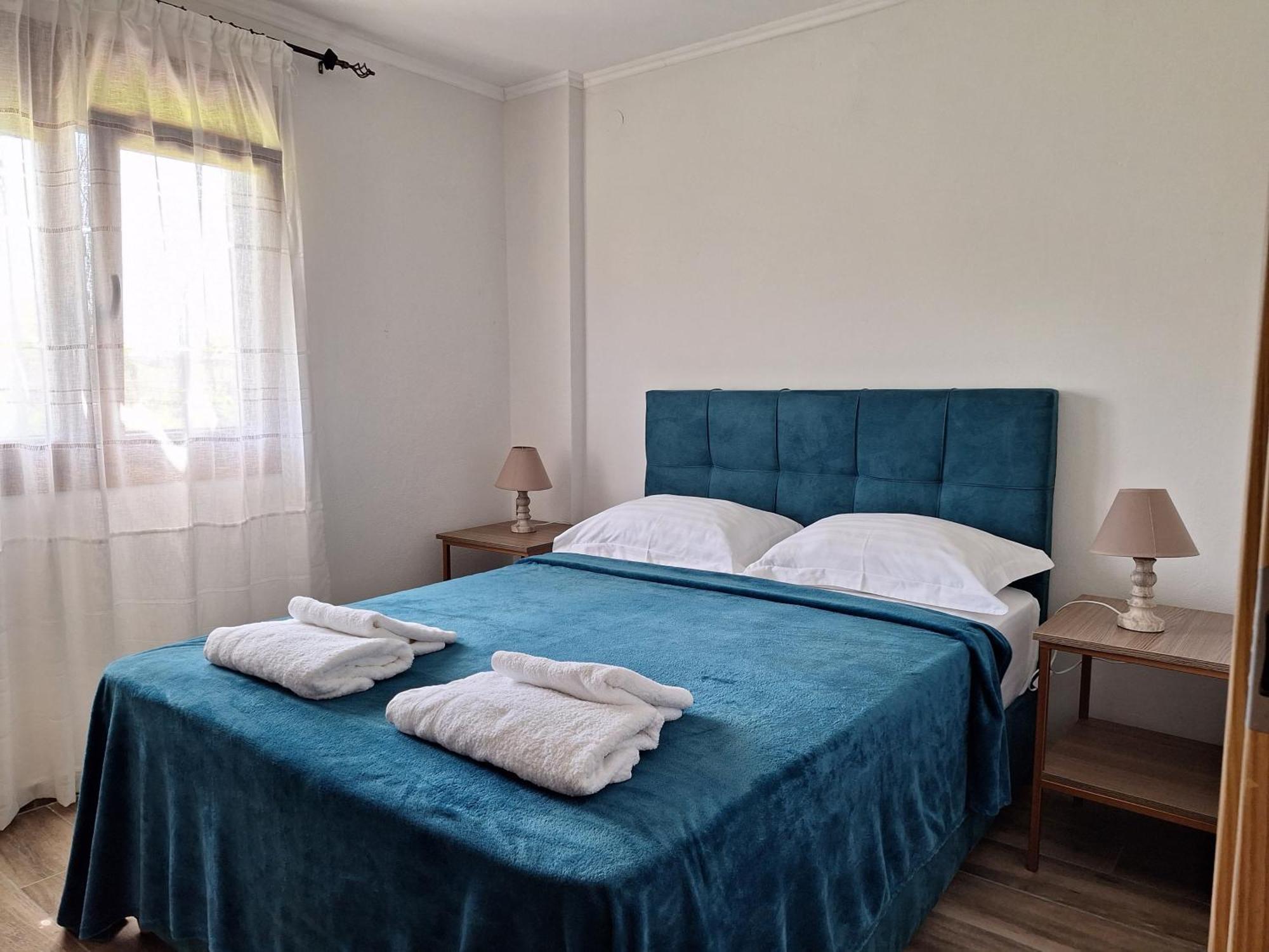 To Petrino Spiti Apartment Possidi Bagian luar foto