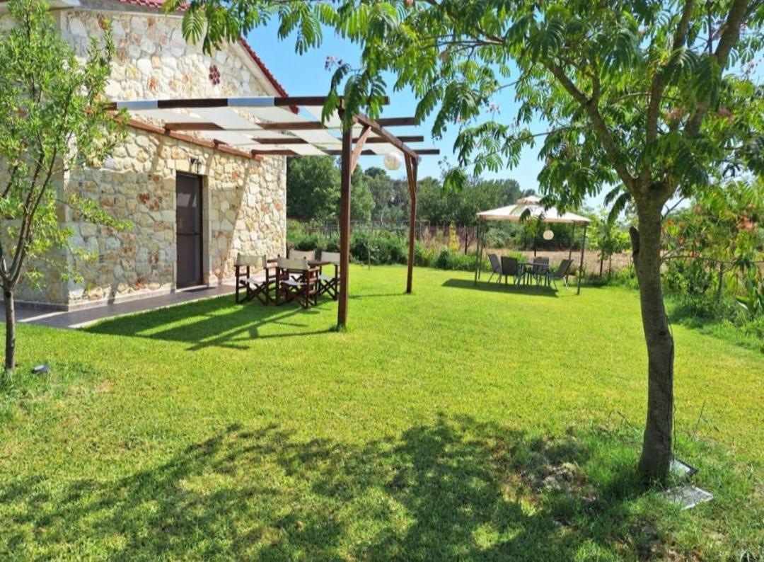 To Petrino Spiti Apartment Possidi Ruang foto